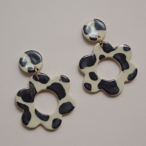 Cow Print Speckle Pattie