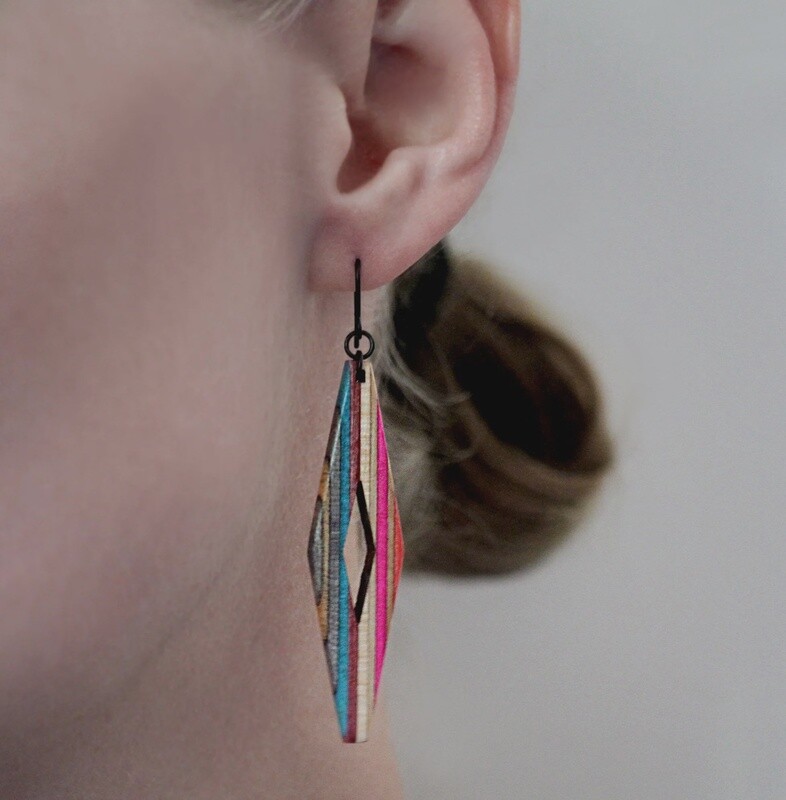 RHOMBUS DANGLE EARRINGS