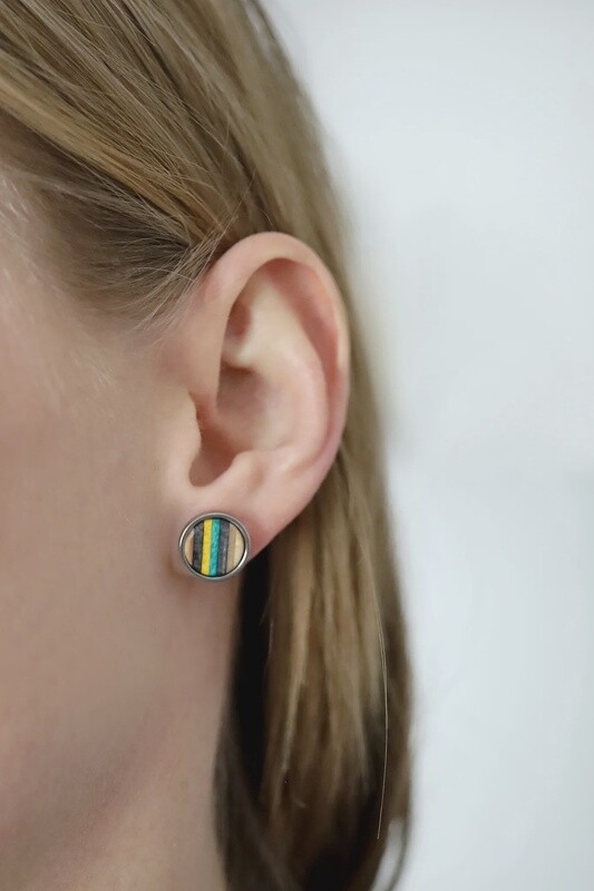 Stainless Steel Bezel Round Stud Earrings