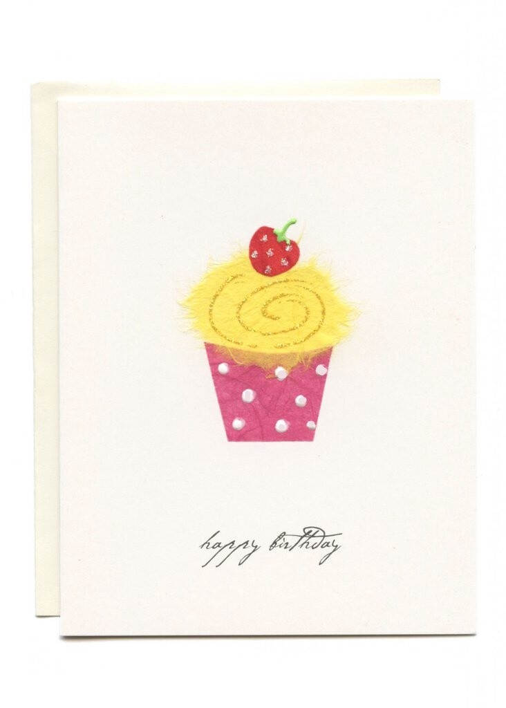 YELLOW CUPCAKE