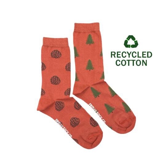 Women&#39;s Recycled Cotton Pine Cone &amp; Pine Tree Socks
