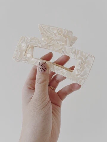 Ivory Mega XXL Claw Clip