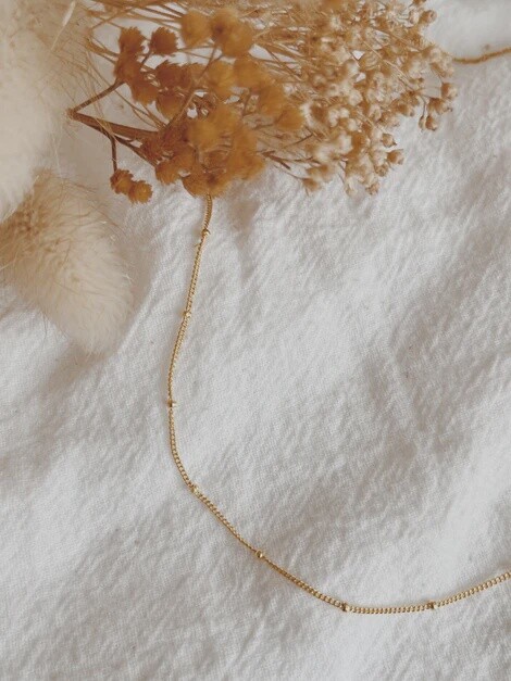Dainty Dot Chain Necklace