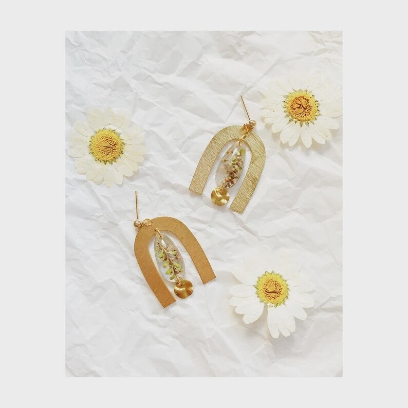 Floral Chime Arch Earrings