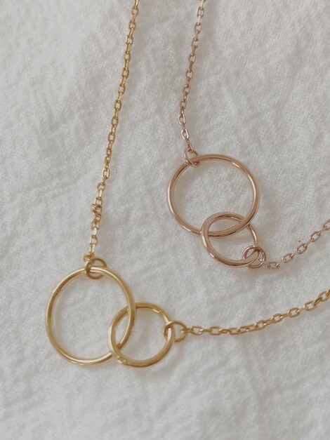Rose Gold Loop Necklace