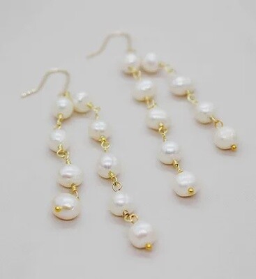 Andromeda Pearl Earrings