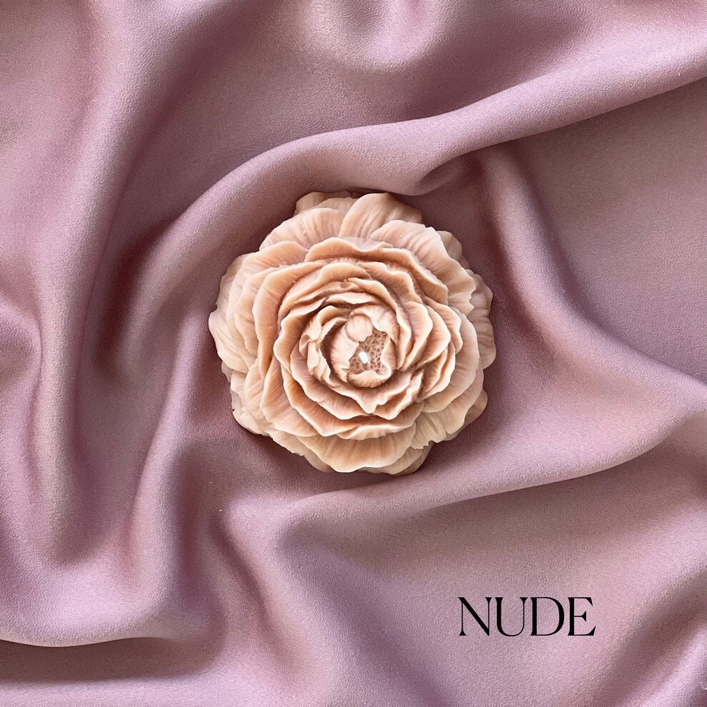 Peony Candle, Colour: Nude