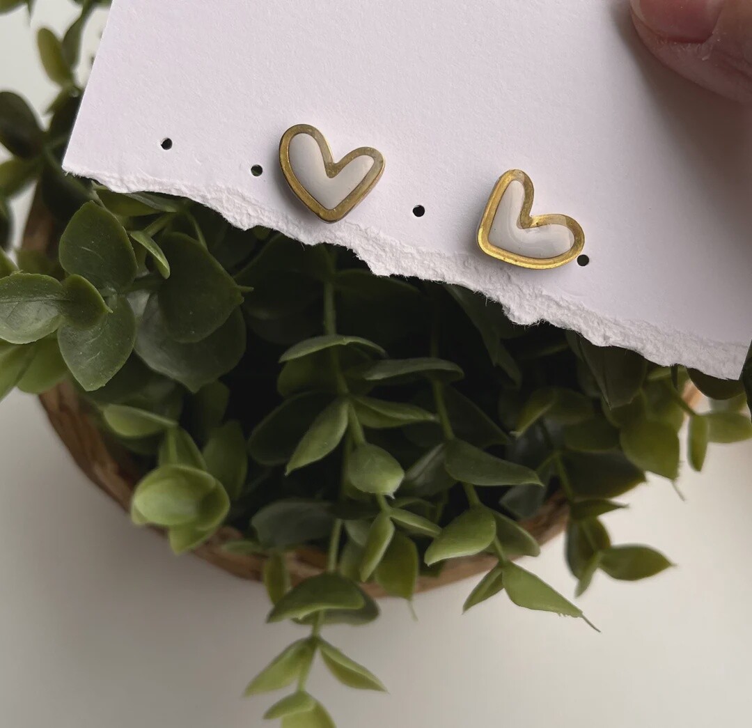 Brass Hearts Studs, Colour: Baby Pink