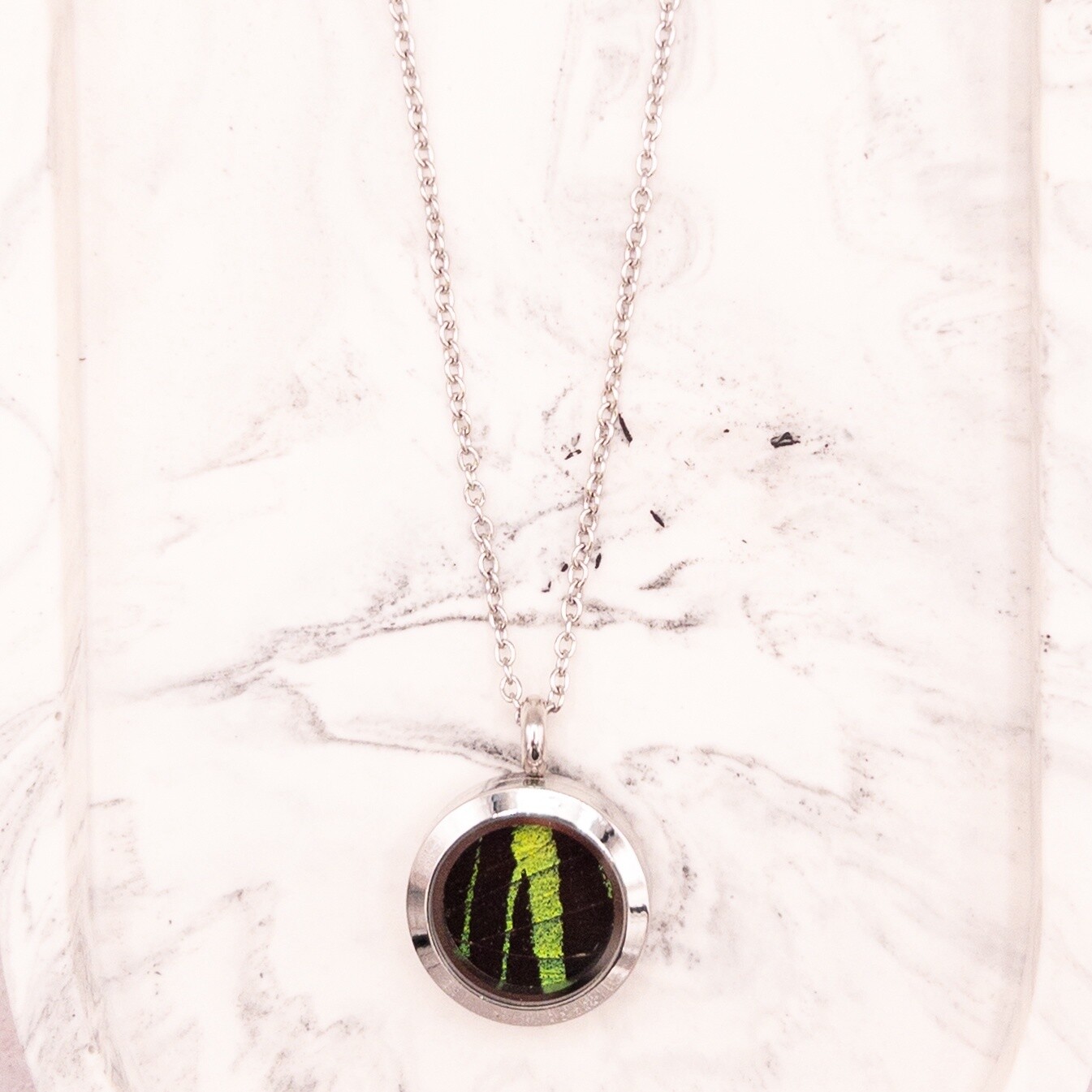 Green Sunset - Round Pendant