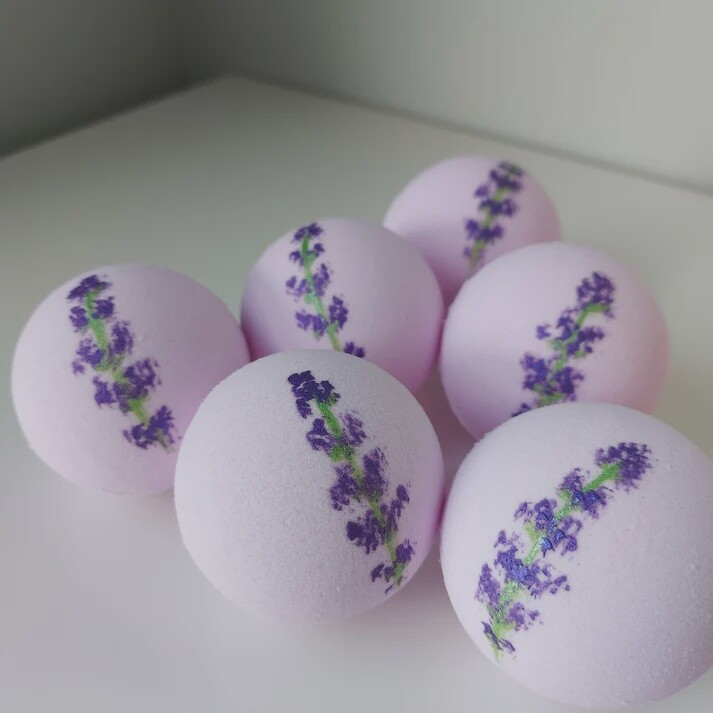 Lavender Apricot Bath Bomb