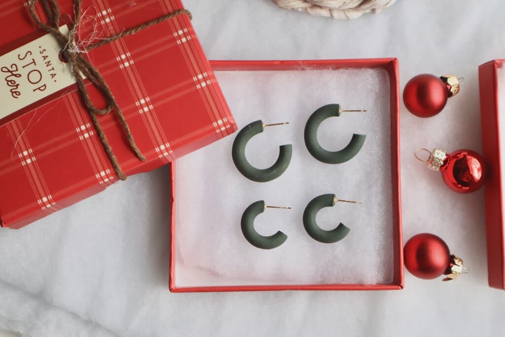 Large Hoops, Colour: Green