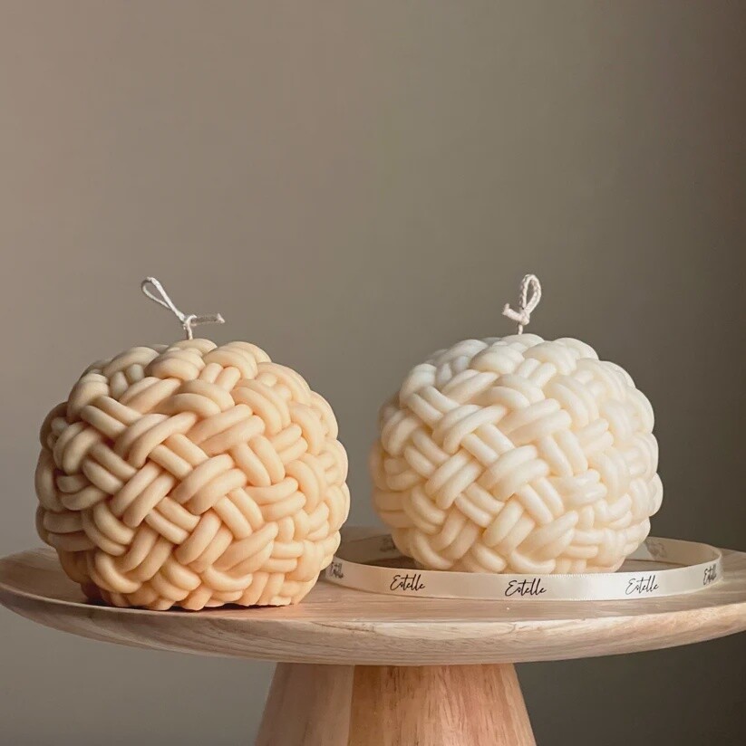 Large Yarn Ball Candle