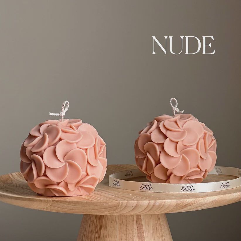 Plumeria Ball Candle/ Nude