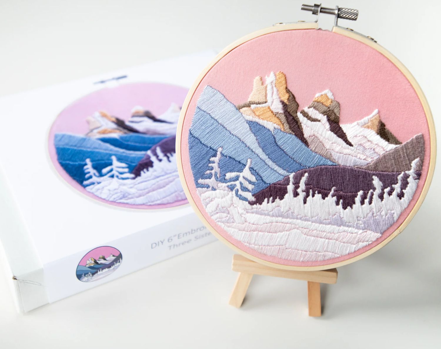 Three Sisters Winter - DIY Embroidery Kit
