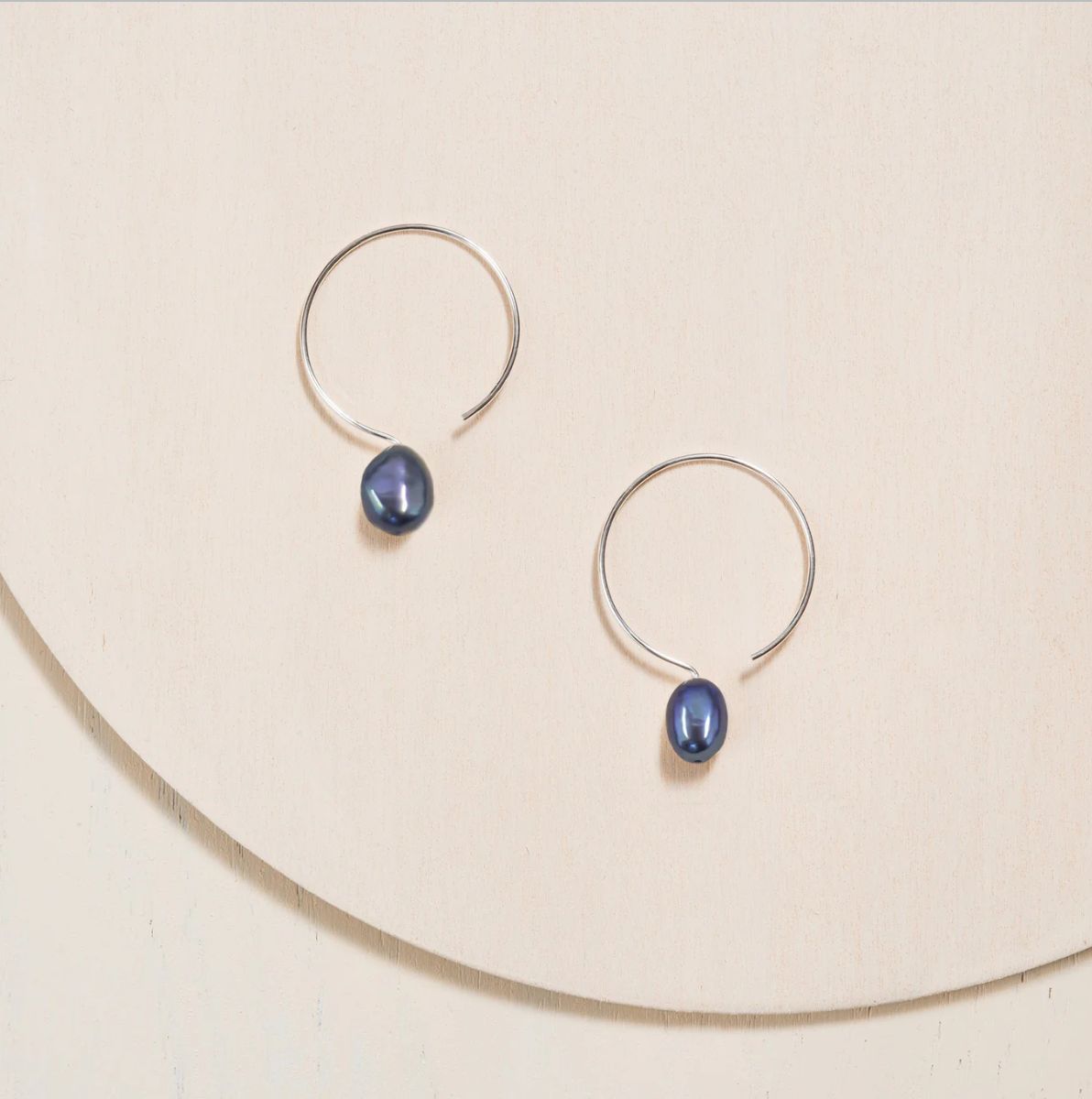Silver Hoop Earrings - Black Pearl - 24mm