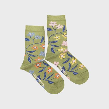 Women&#39;s Flower Vine Socks