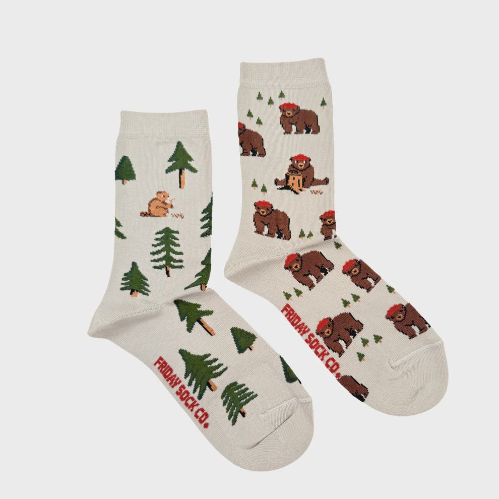 Women&#39;s Bear in Hat and Trees Socks