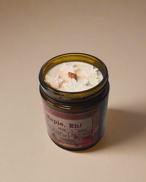 Maple, Eh! Soy Candle
