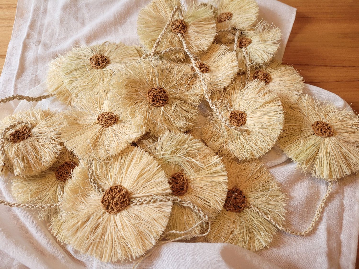 Garland of chaguar flowers