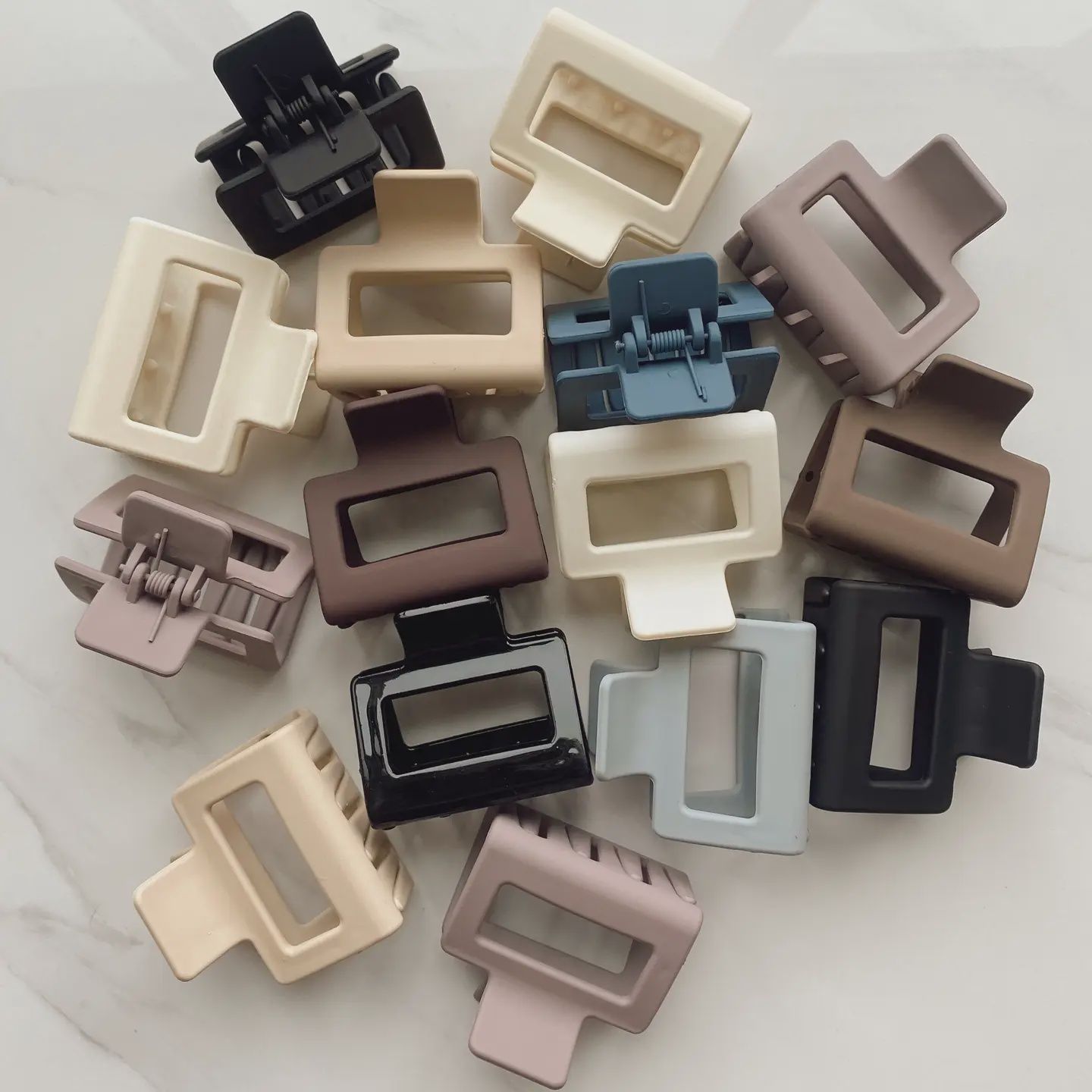 Small Hair Claw Clip