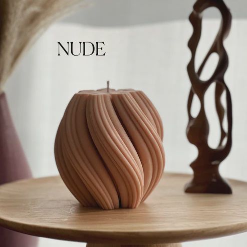 Big Swirl Candle, Colour: Nude