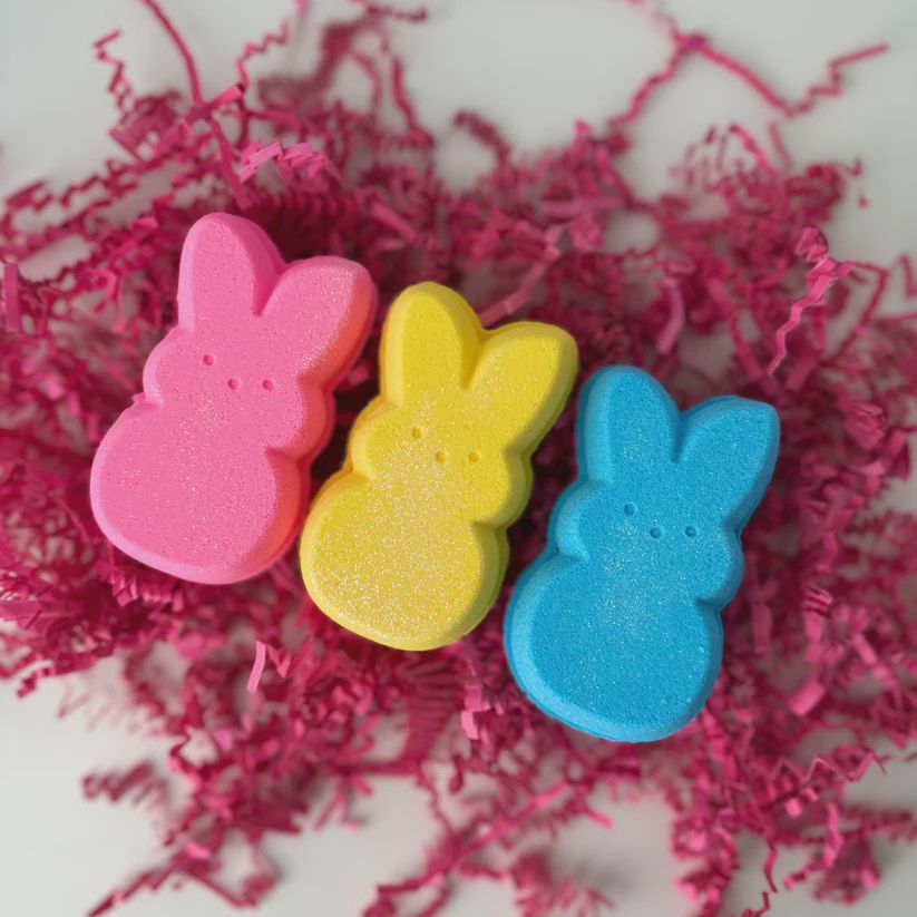 Bunny Bath Bomb, Colour: Blue - Blue Raspberry