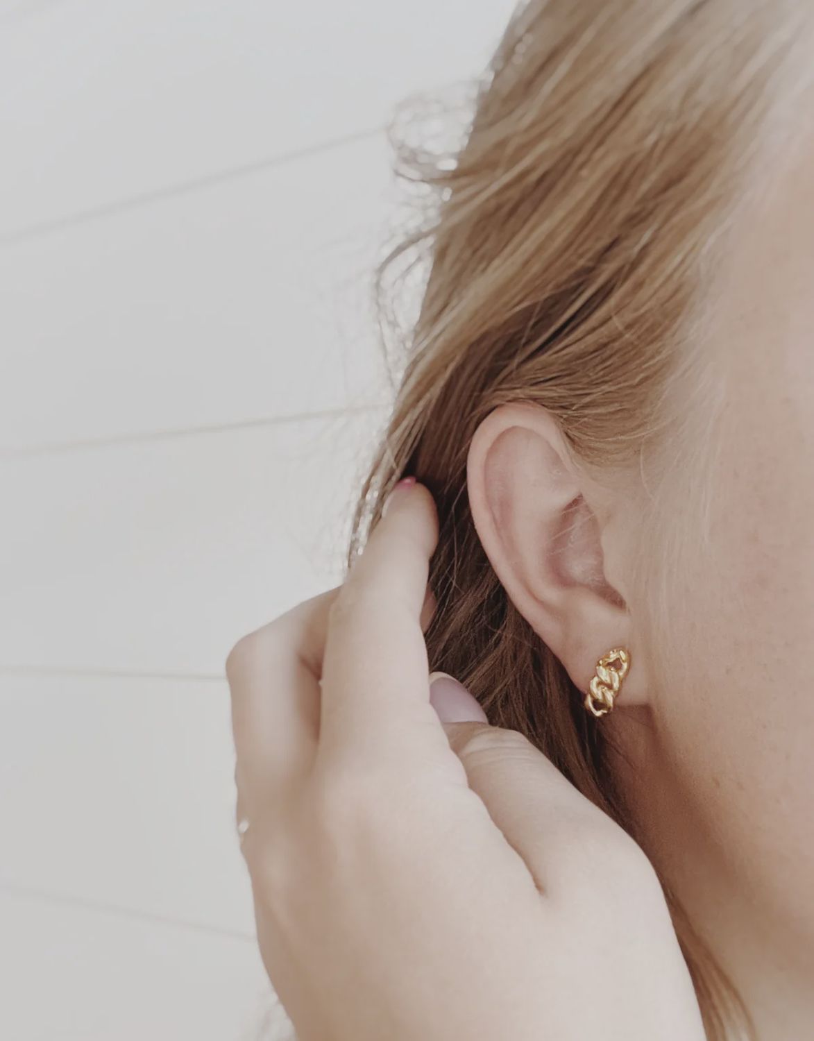 Chain Link Studs, Colour: Gold