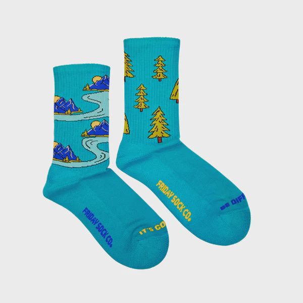 Women's Mountains &amp; Trees Comic Athletic Socks