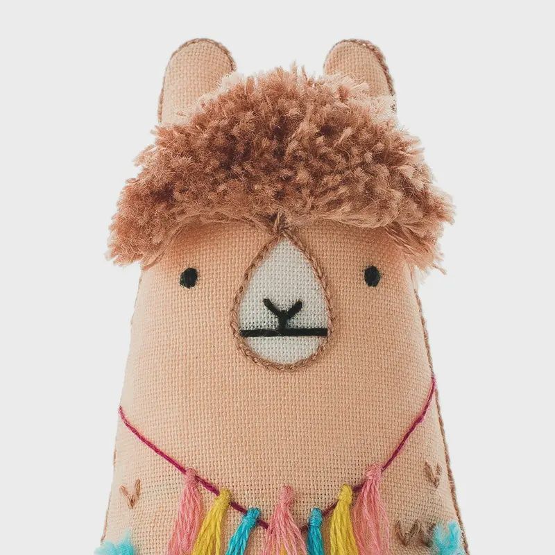 Llama - Embroidery Kit