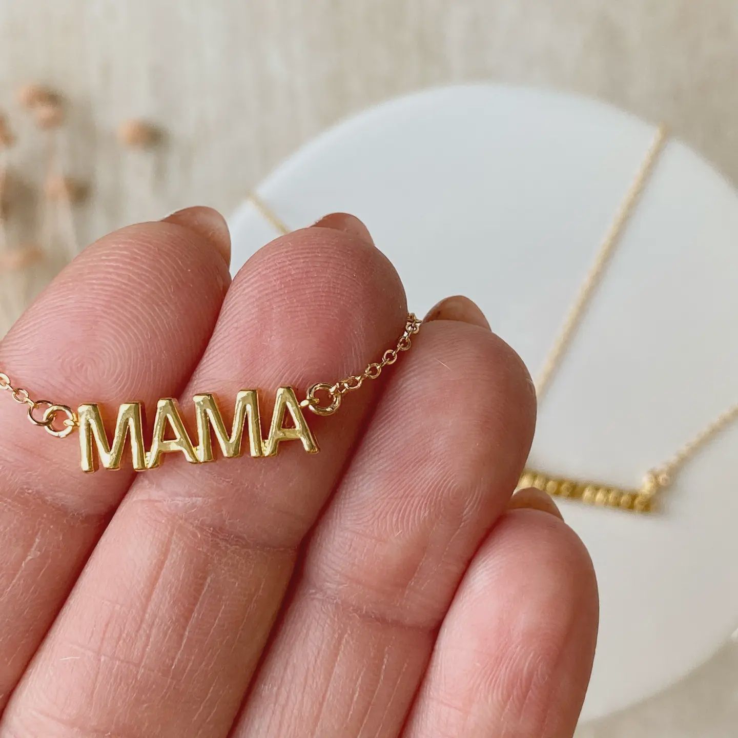 Simple Mama Necklace | Printed Uppercase Mama