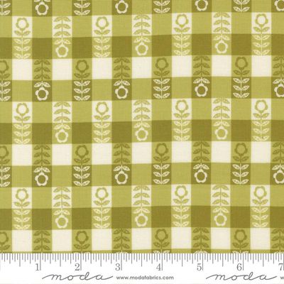 Flower Plaid in Leaf