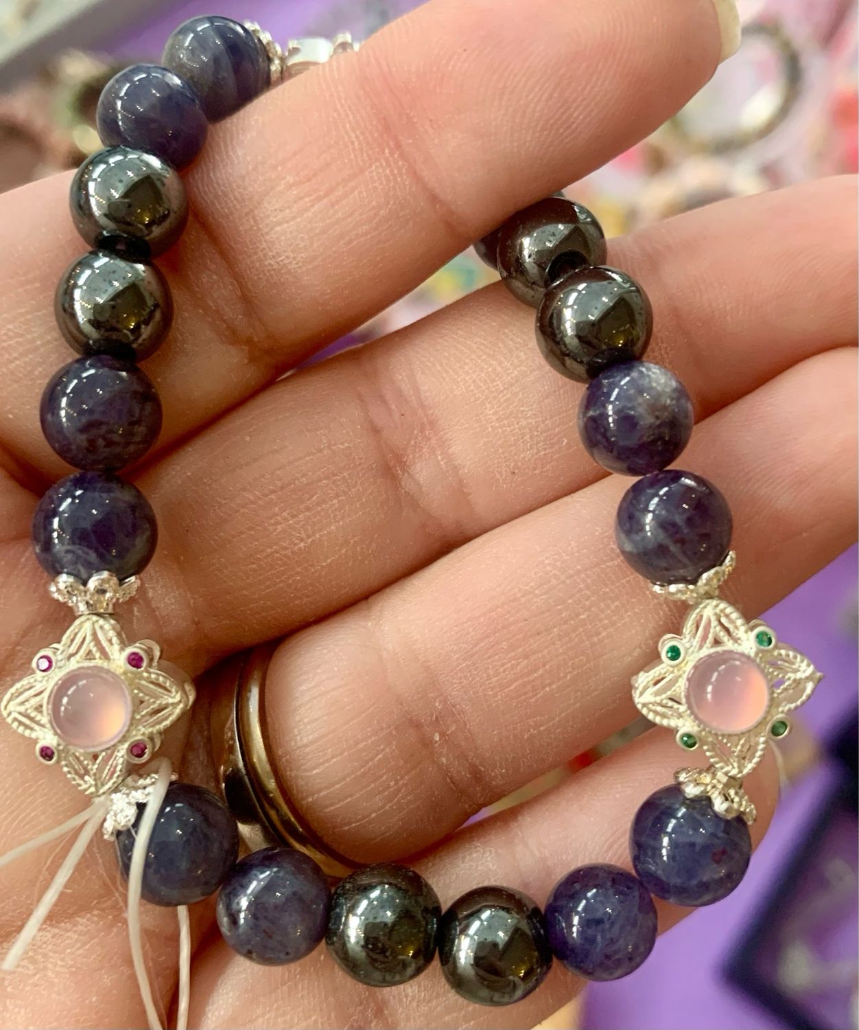 High Quality &amp; Rare Bloodshot Iolite And Hematite