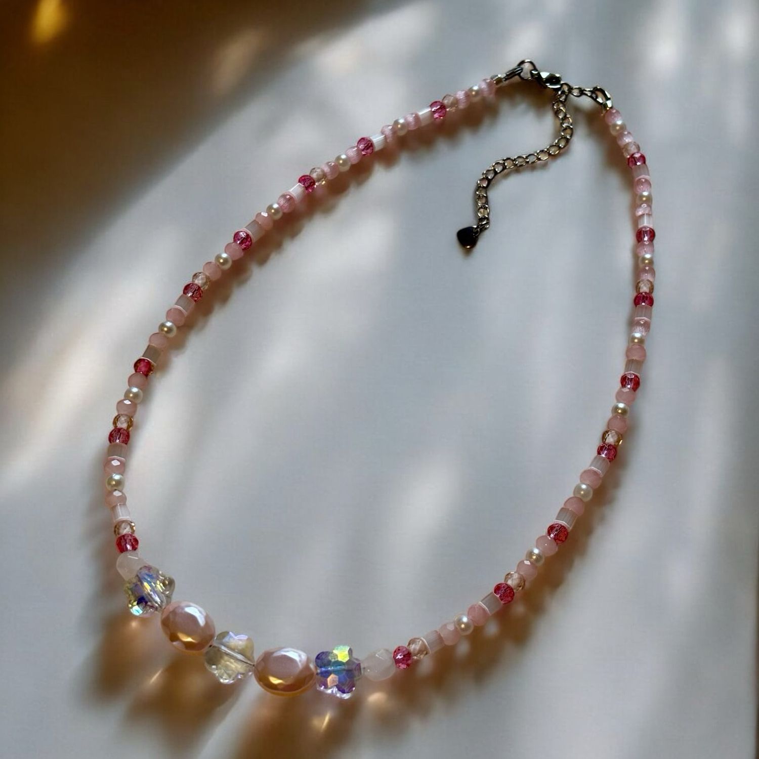 Sweet Glimmer II - Luminous Glass Necklace