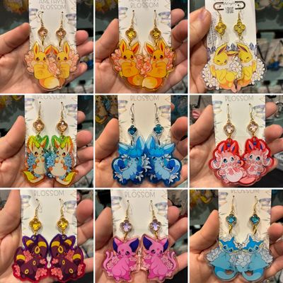 Elemental Evolutions Earrings : Water Fox Blue Gem