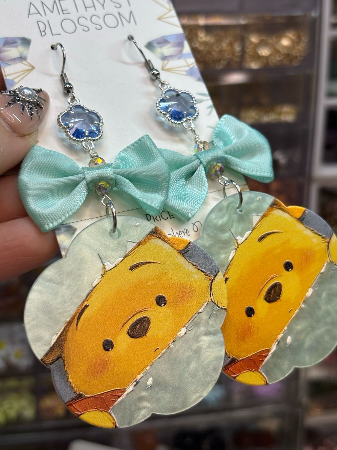 Winnie the Pooh Peekaboo Bow Earrings