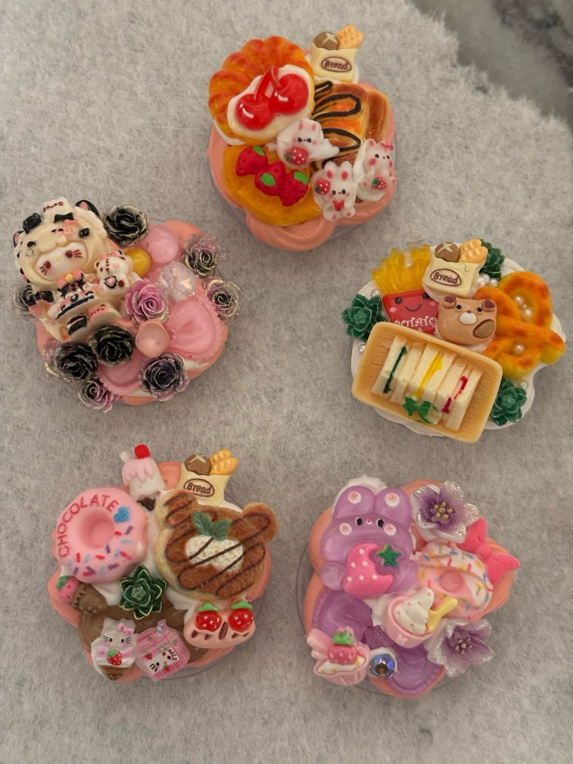 Hand Piped Decoden Cream Glue Phone Holder