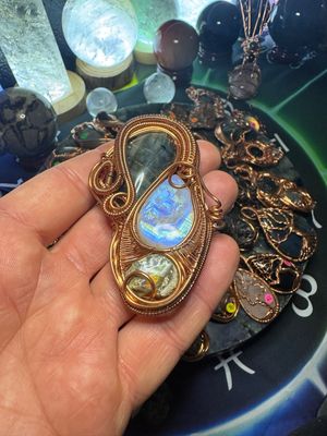 Lab And Moonstone Pendant