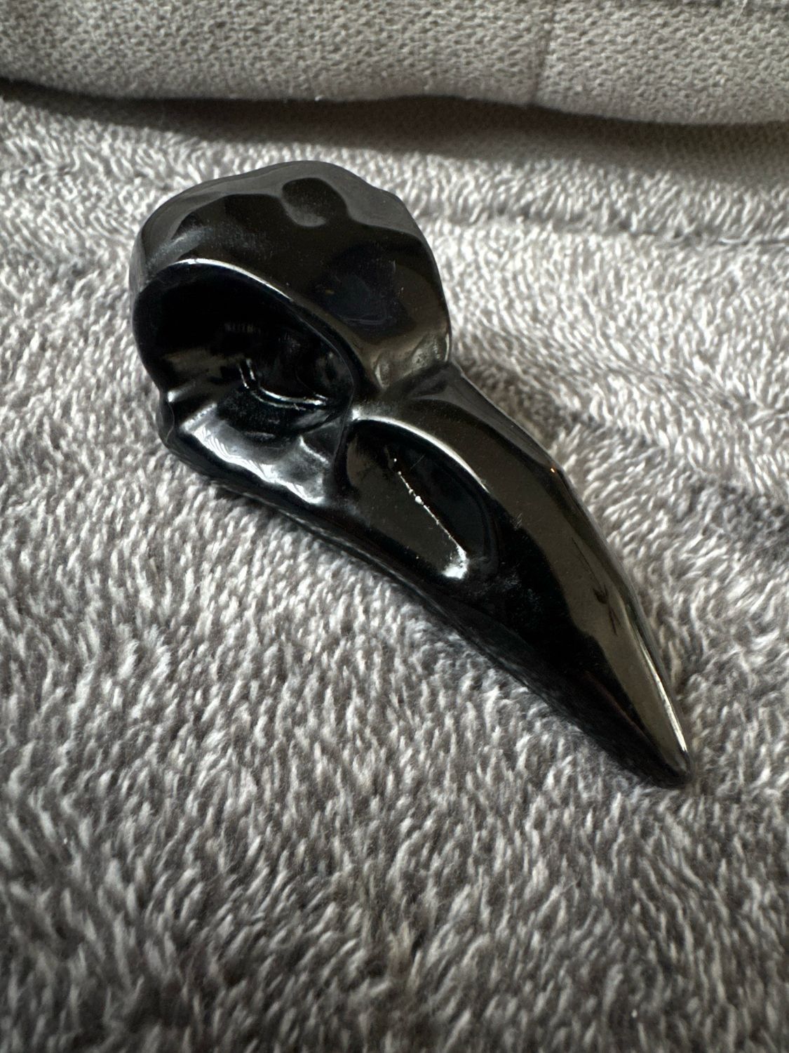 Black Obsidian Bird Skull
