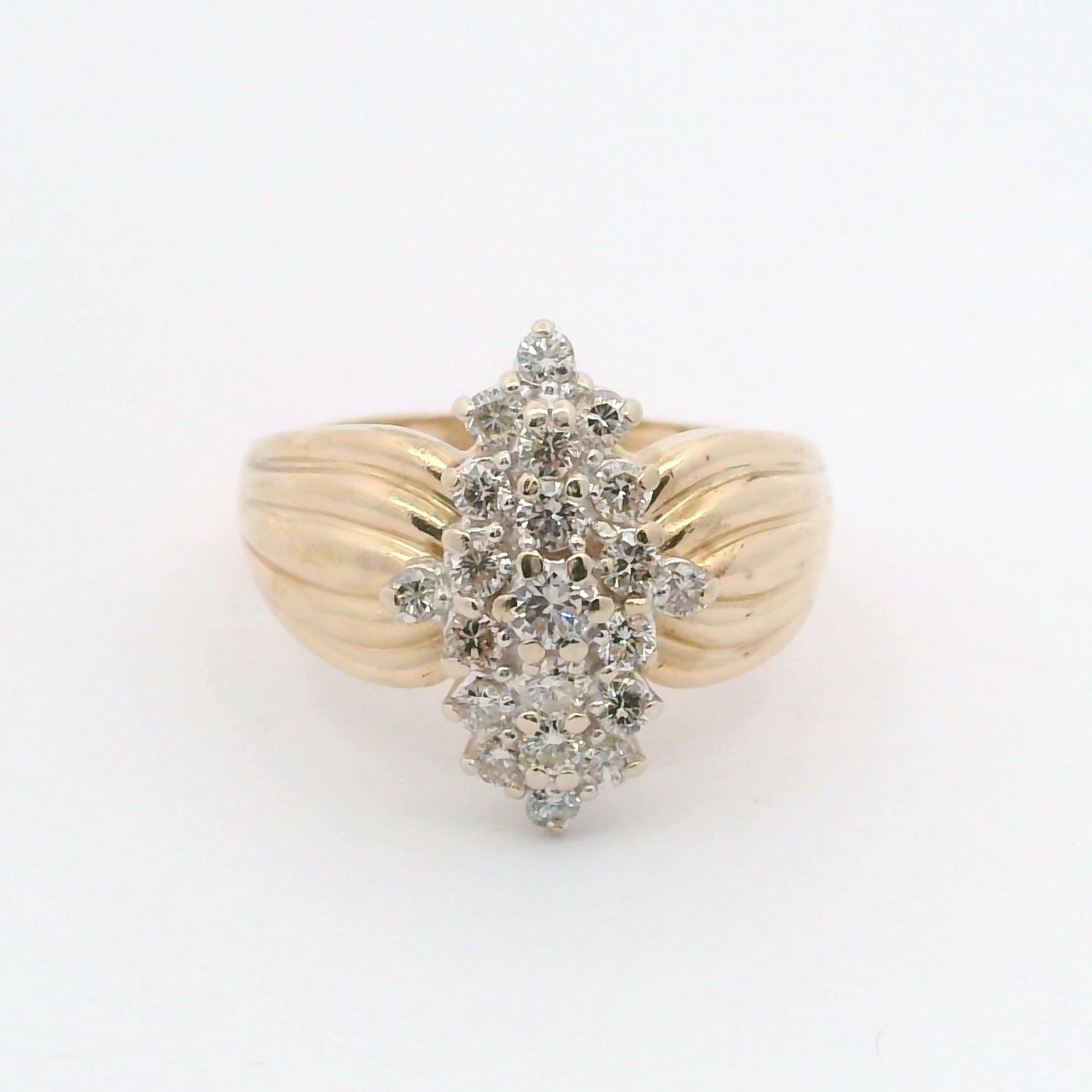 14KY Vintage Diamond Cluster Ring