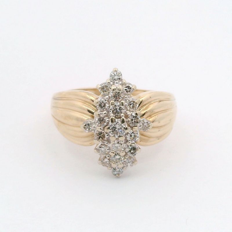 14KY Vintage Diamond Cluster Ring