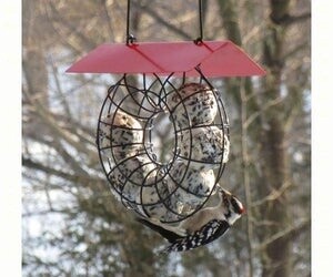 Ball/ Peanut Feeder