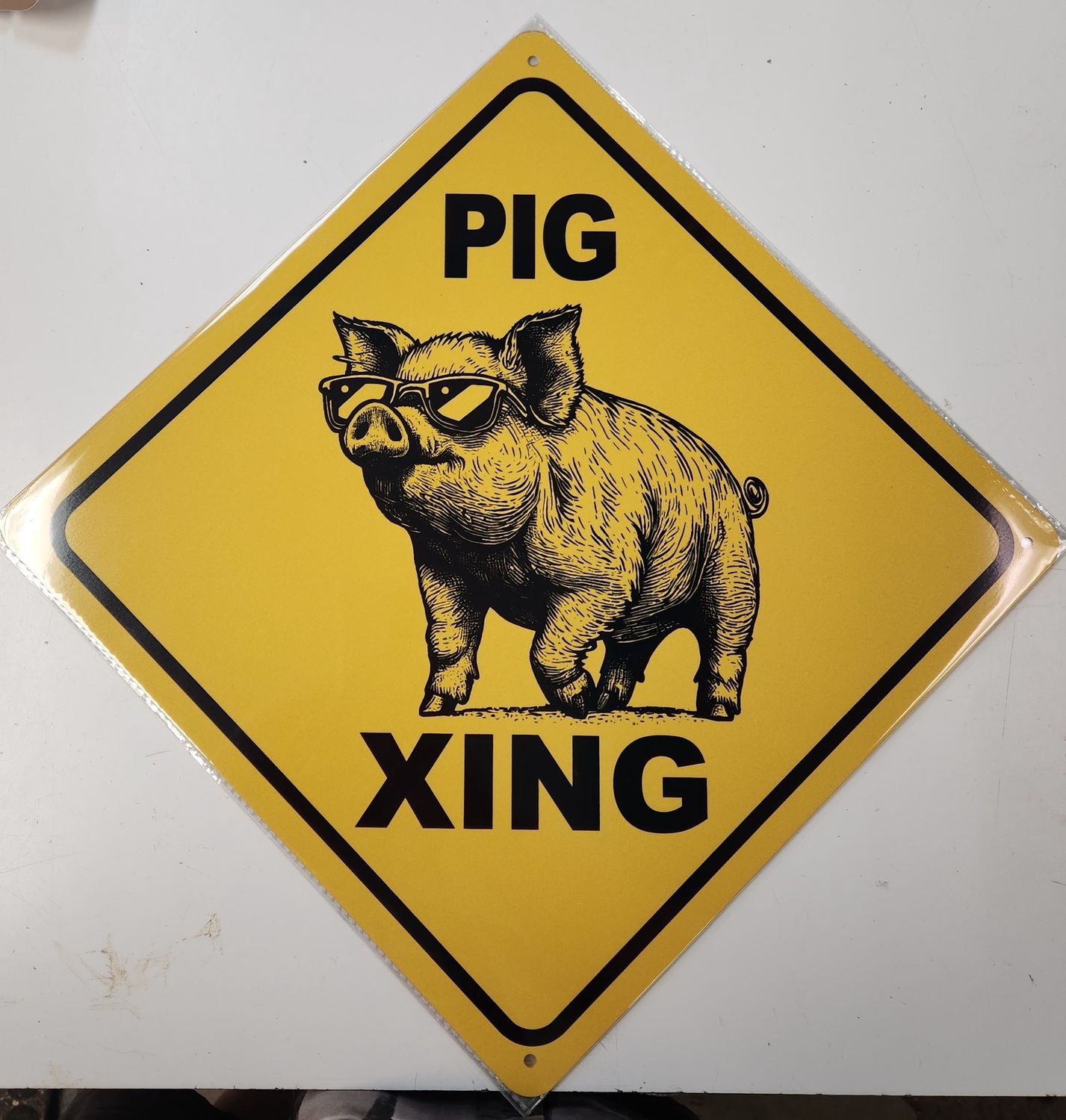 Pig x ing sign