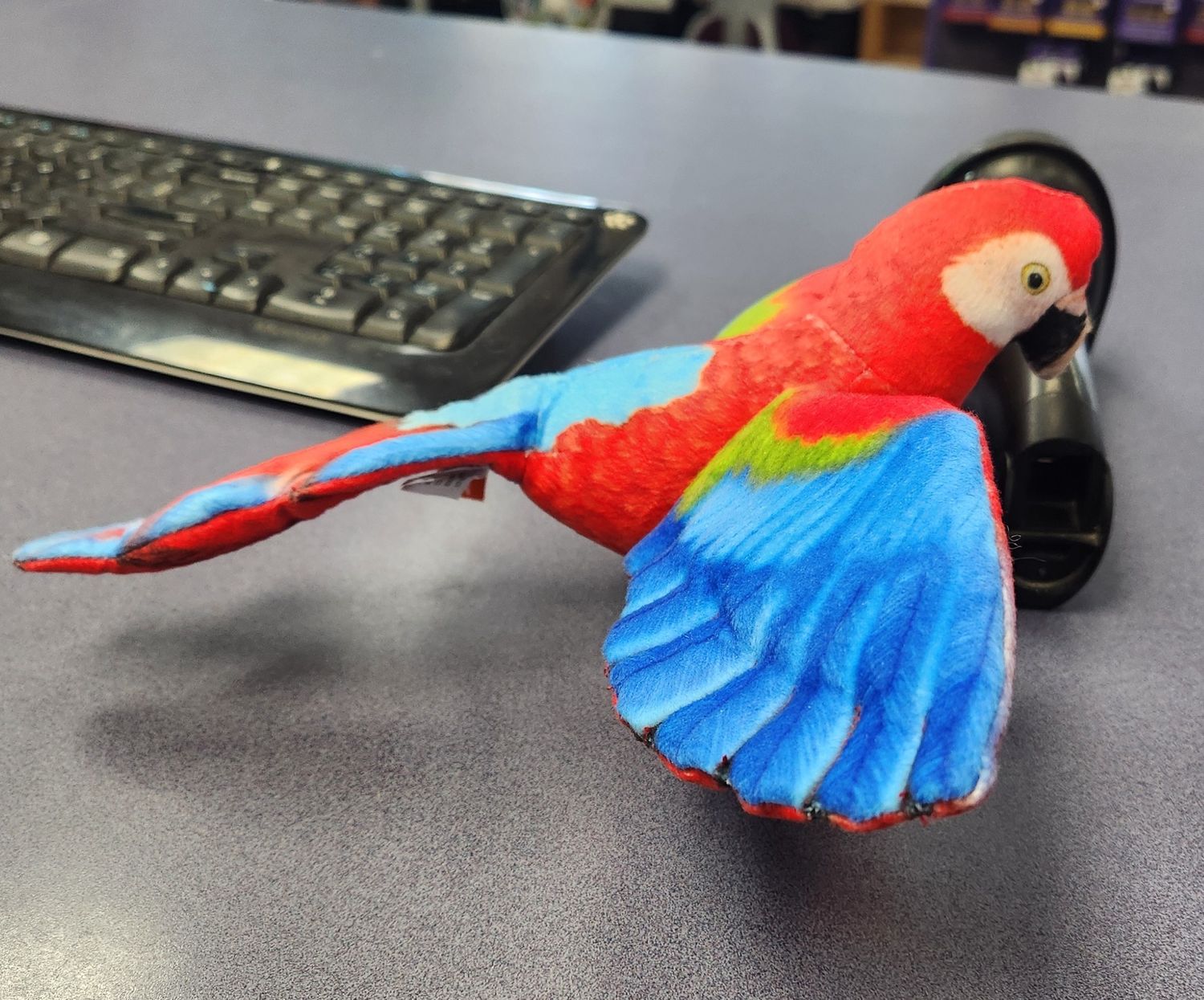 Flying Greenwing Macaw
