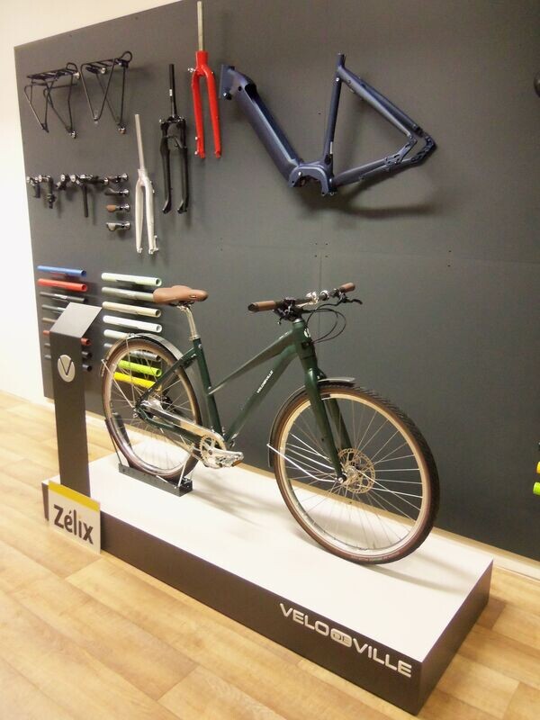 VÉLO DE VILLE V 700 ESPRIT