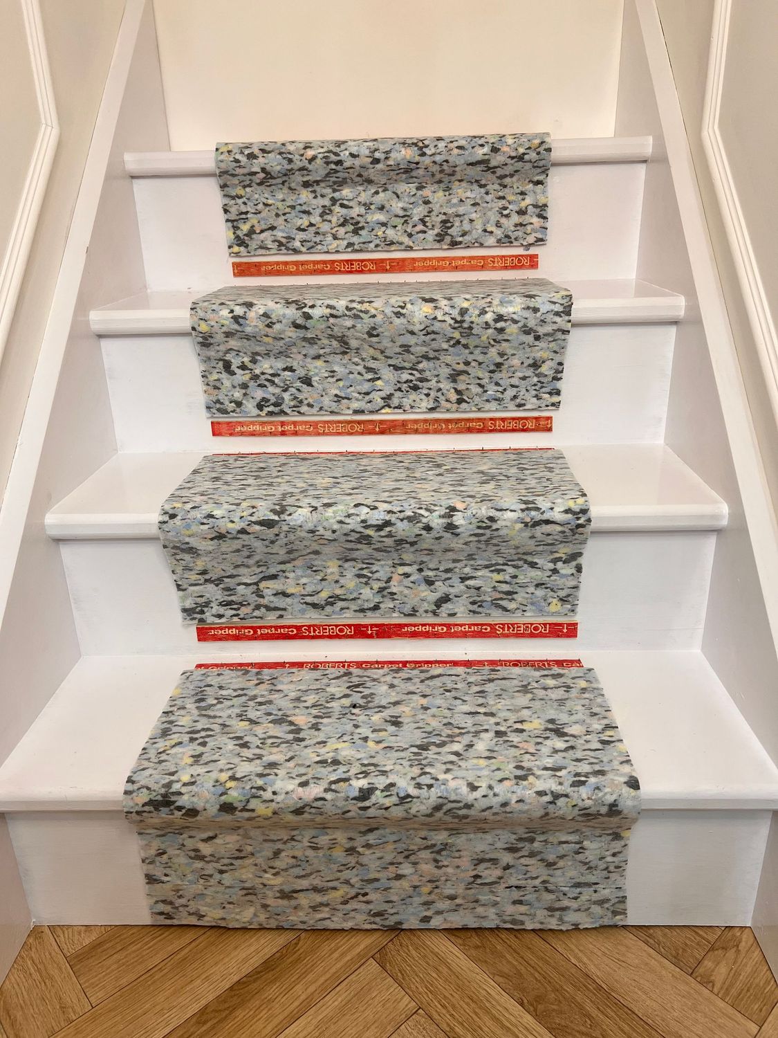 Underlay & gripper package