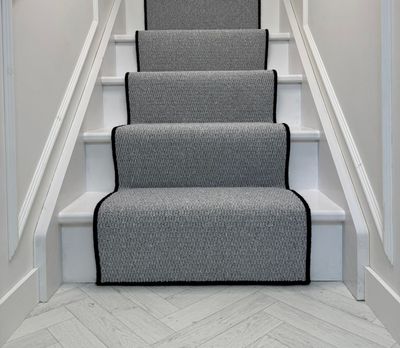 BRASIL COLLECTION - Light grey with Whipped Edging