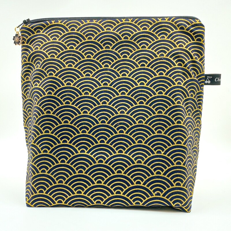 GRANDE TROUSSE DE TOILETTE "SEIGAIHA"