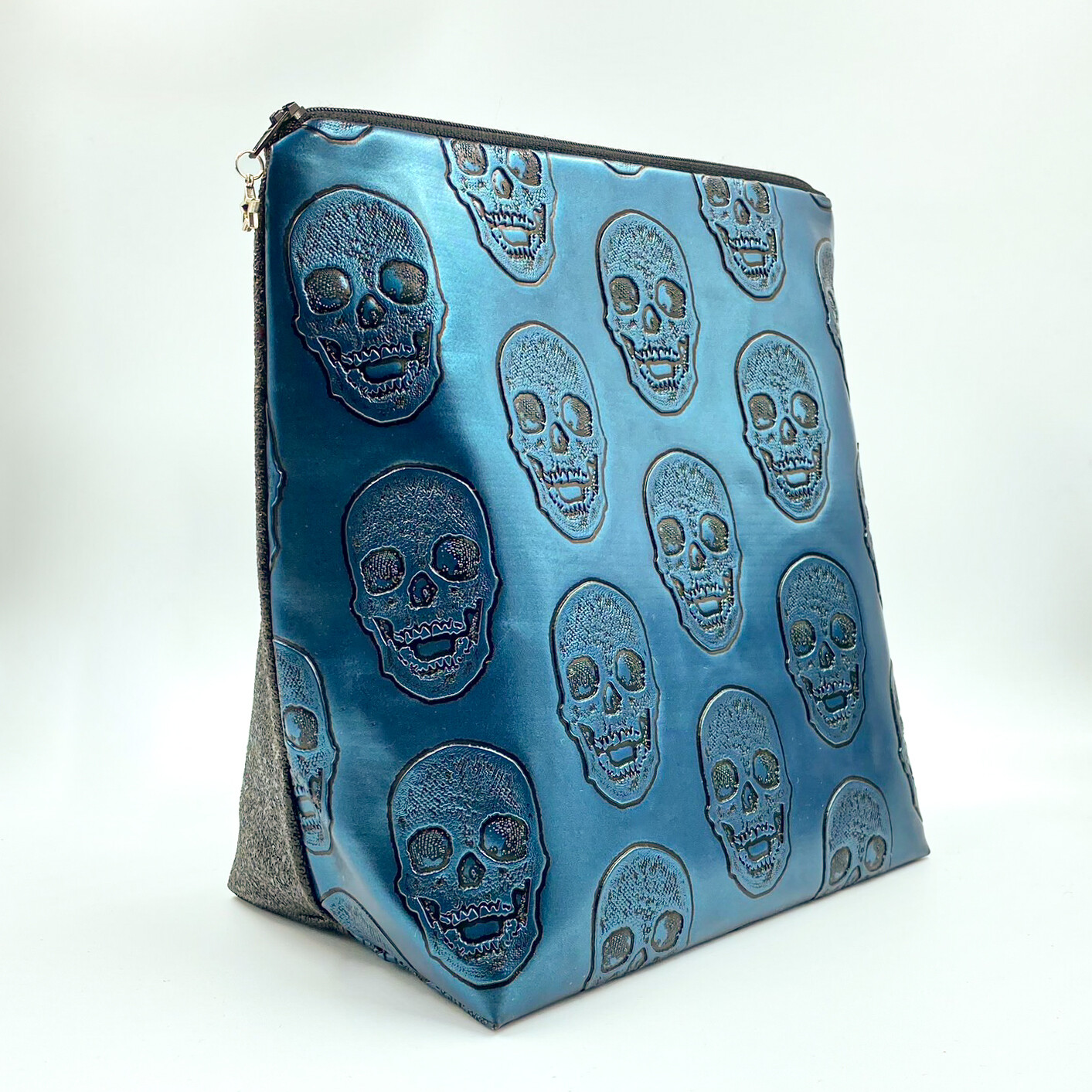 GRANDE TROUSSE DE TOILETTE "TETE DE MORT BLEU"