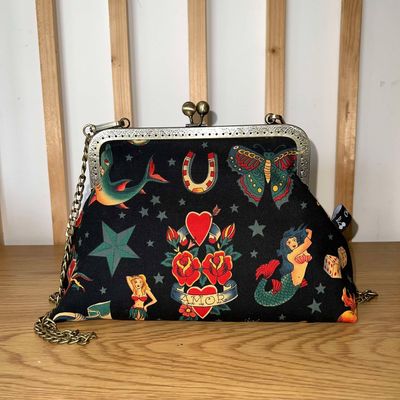 ​GRAND SAC A MAIN VINTAGE "TATTOO AMOR""