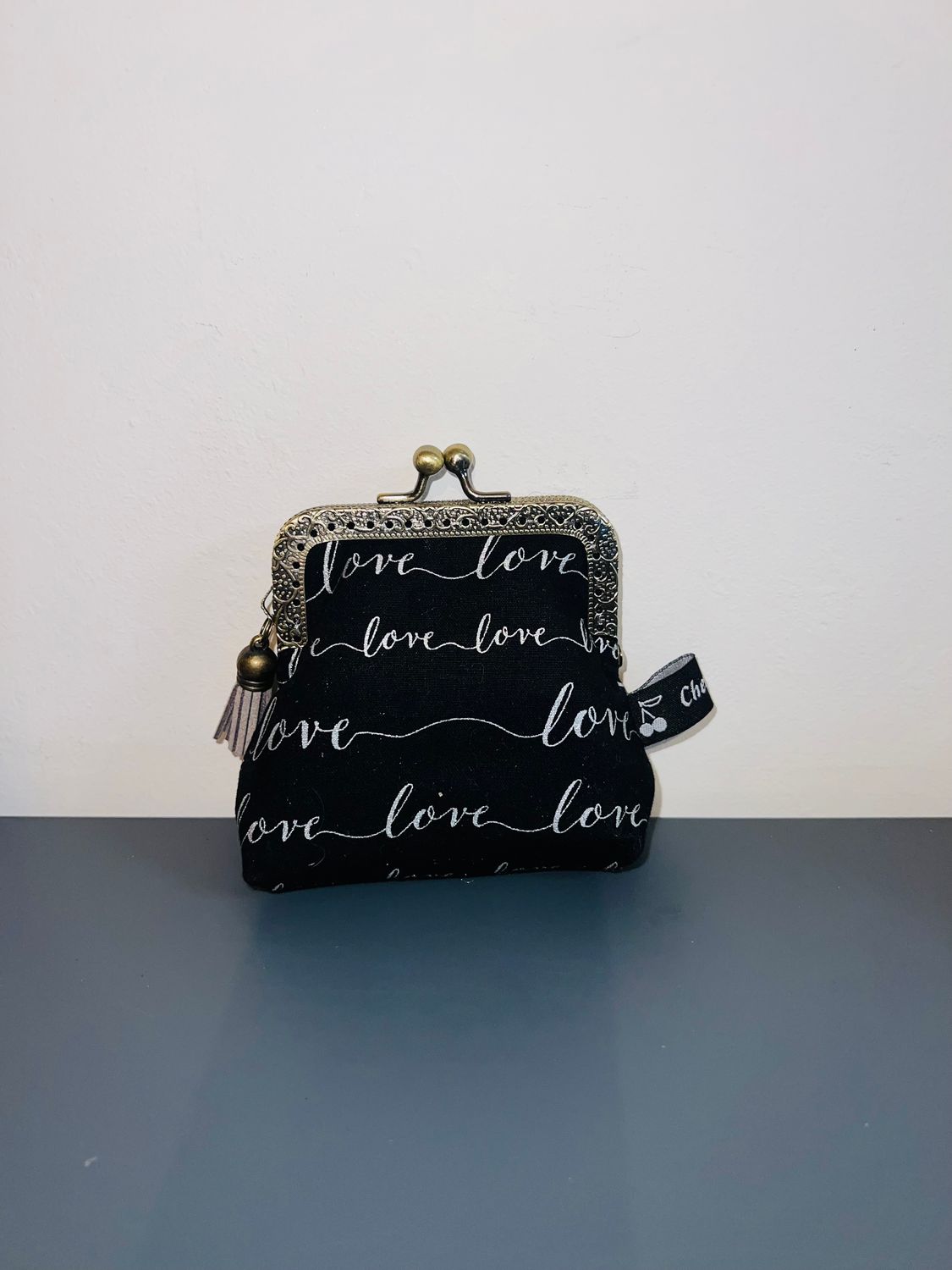 ​PORTE MONNAIE VINTAGE "LOVE"